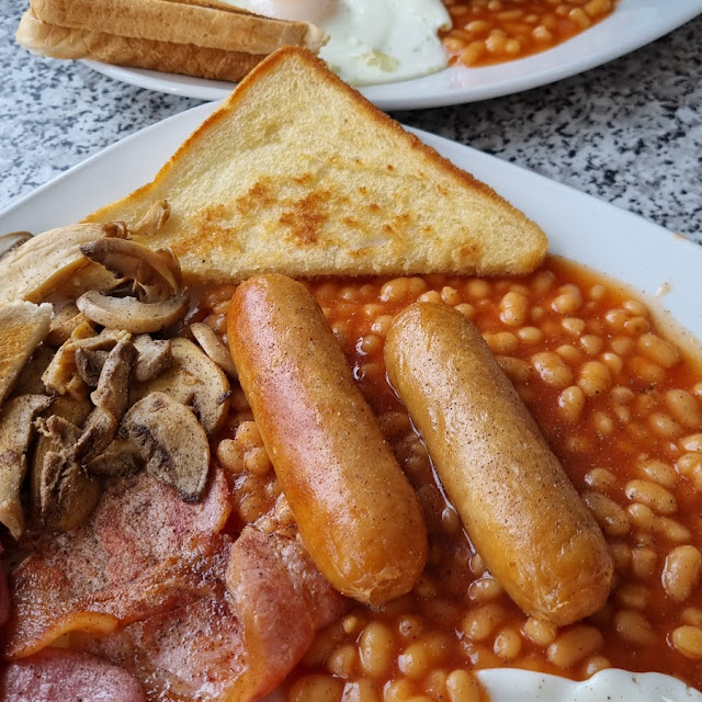 English Breakfast