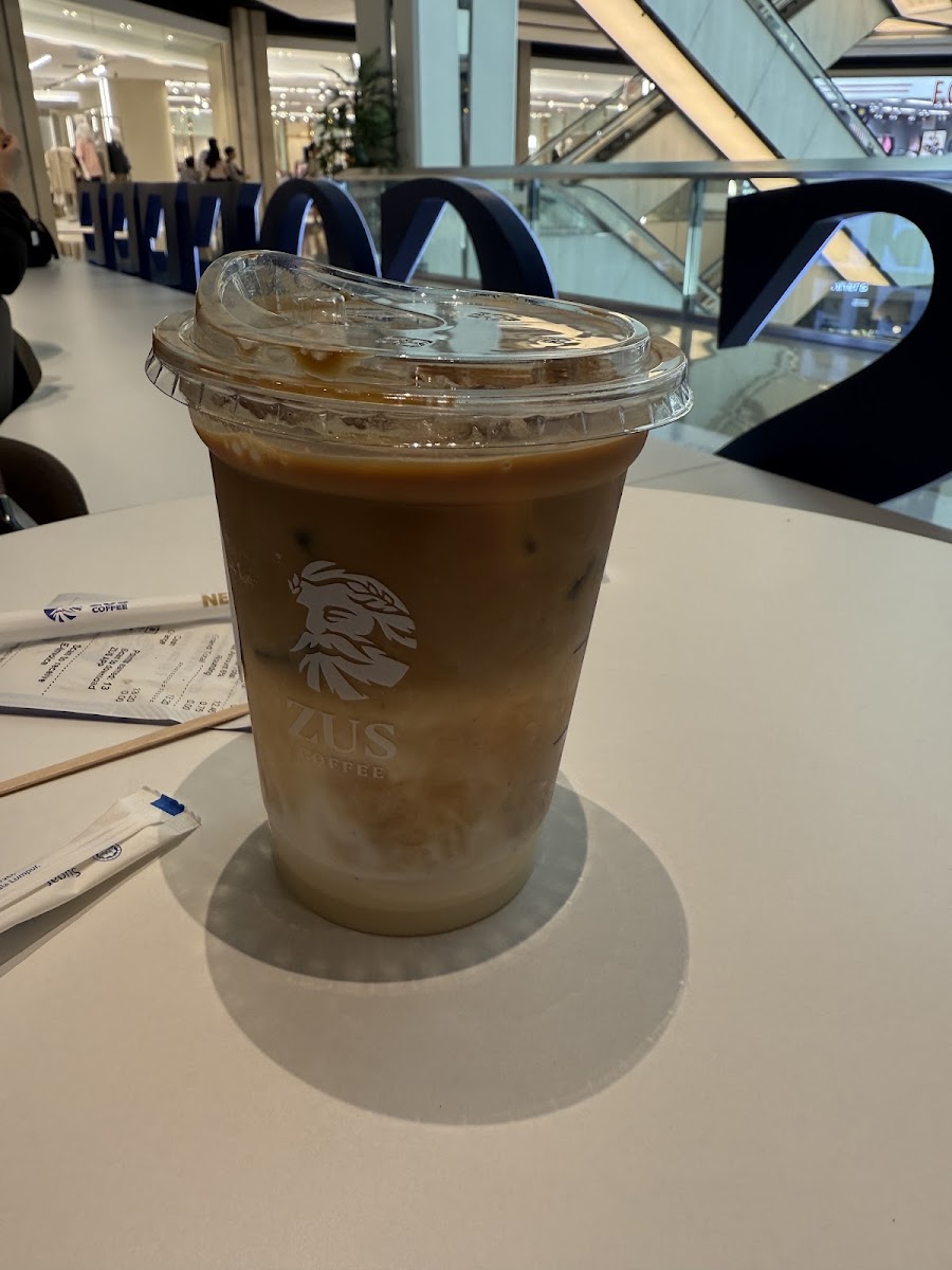 ZUS Coffee - SkyAvenue - Photo 2