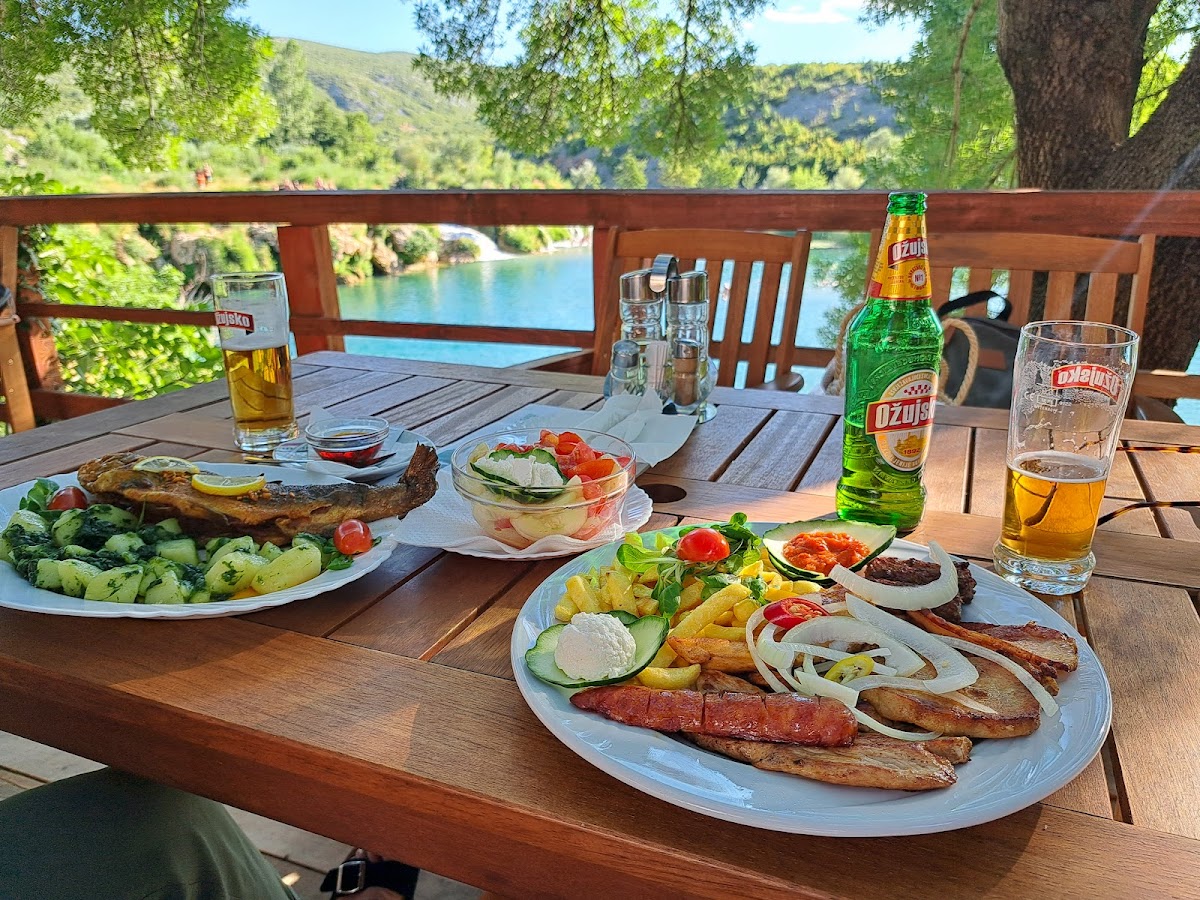 Restaurant 'Slapovi Zrmanje' - Photo 2