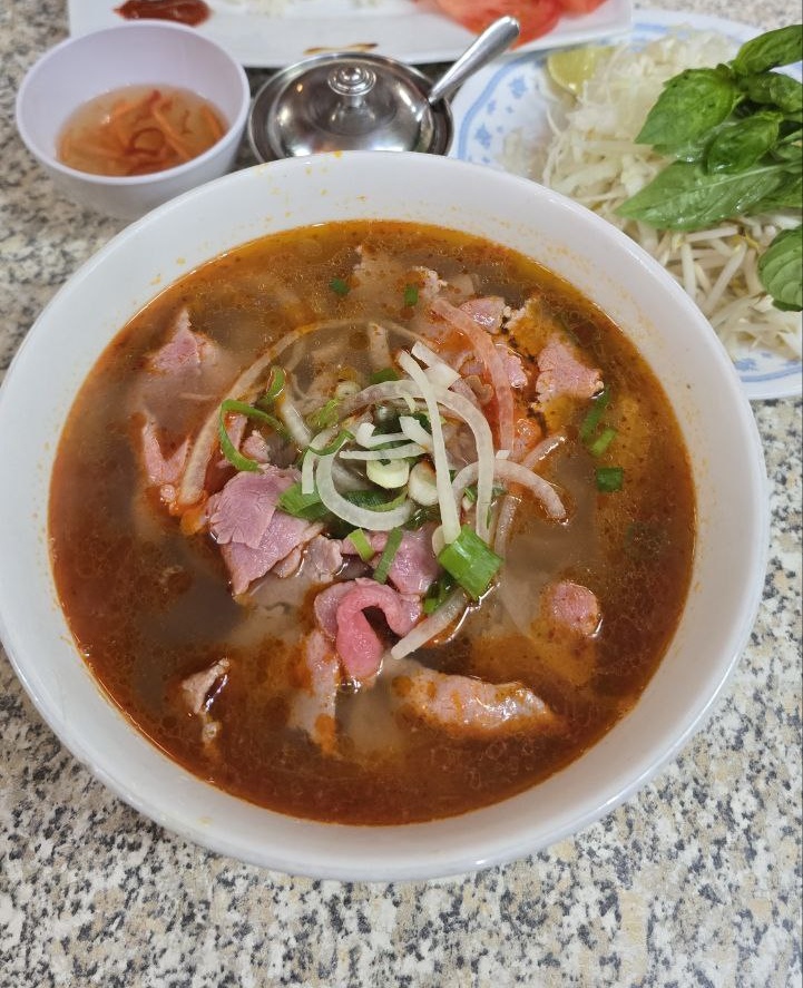 Van Vietnamese Restaurant - Photo 1