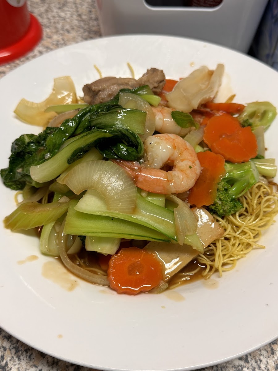 Van Vietnamese Restaurant - Photo 7