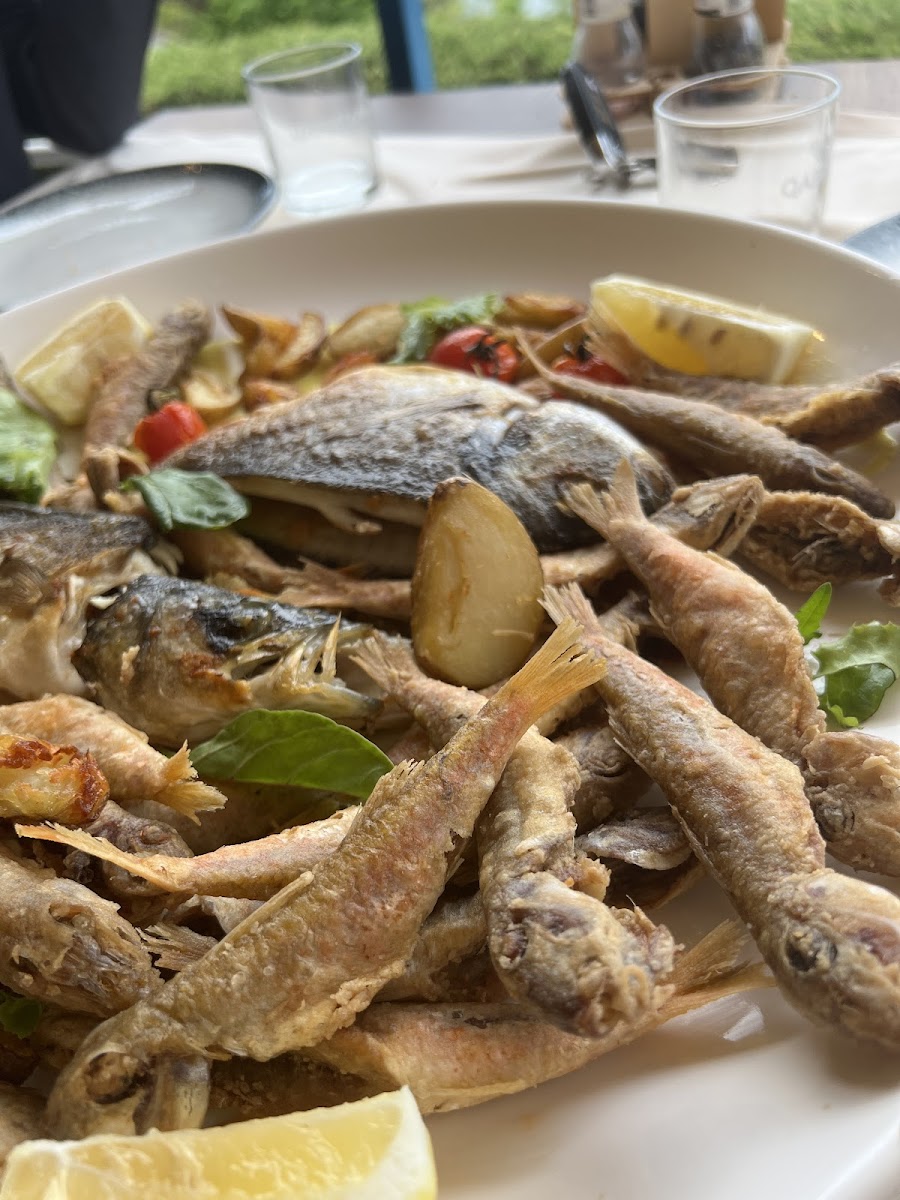 Restorant Kapiten Mir Zoti - Photo 3
