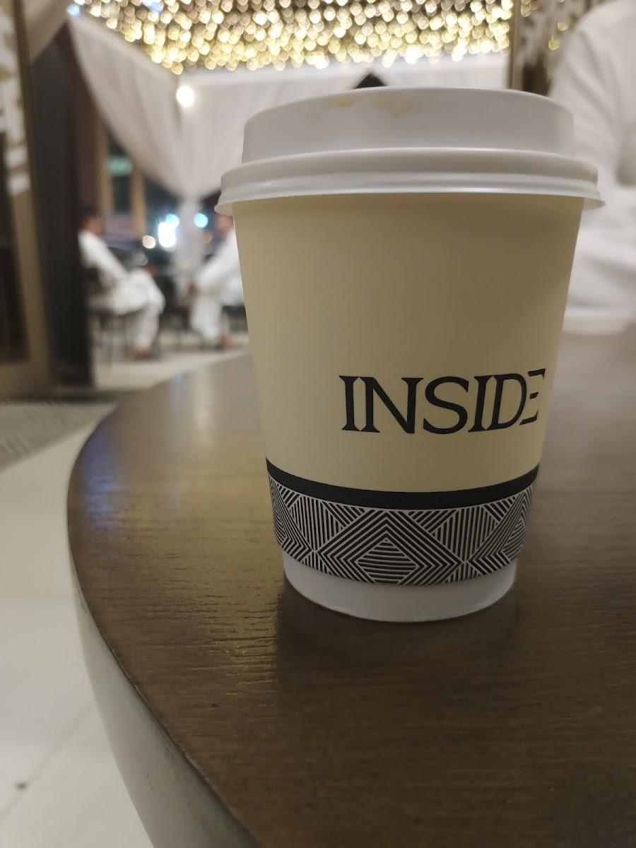 Inside café - Photo 9