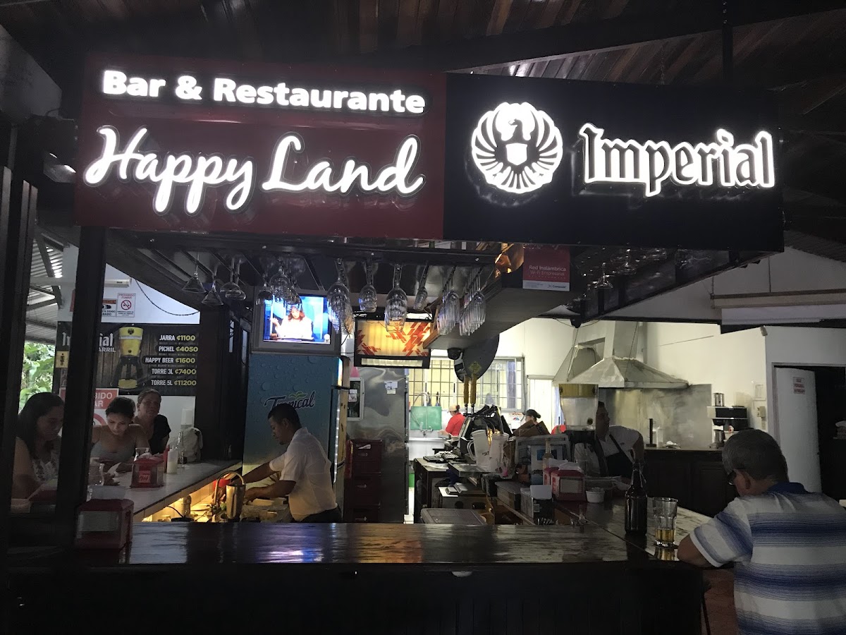 Bar y restaurante Happy Land - Photo 4
