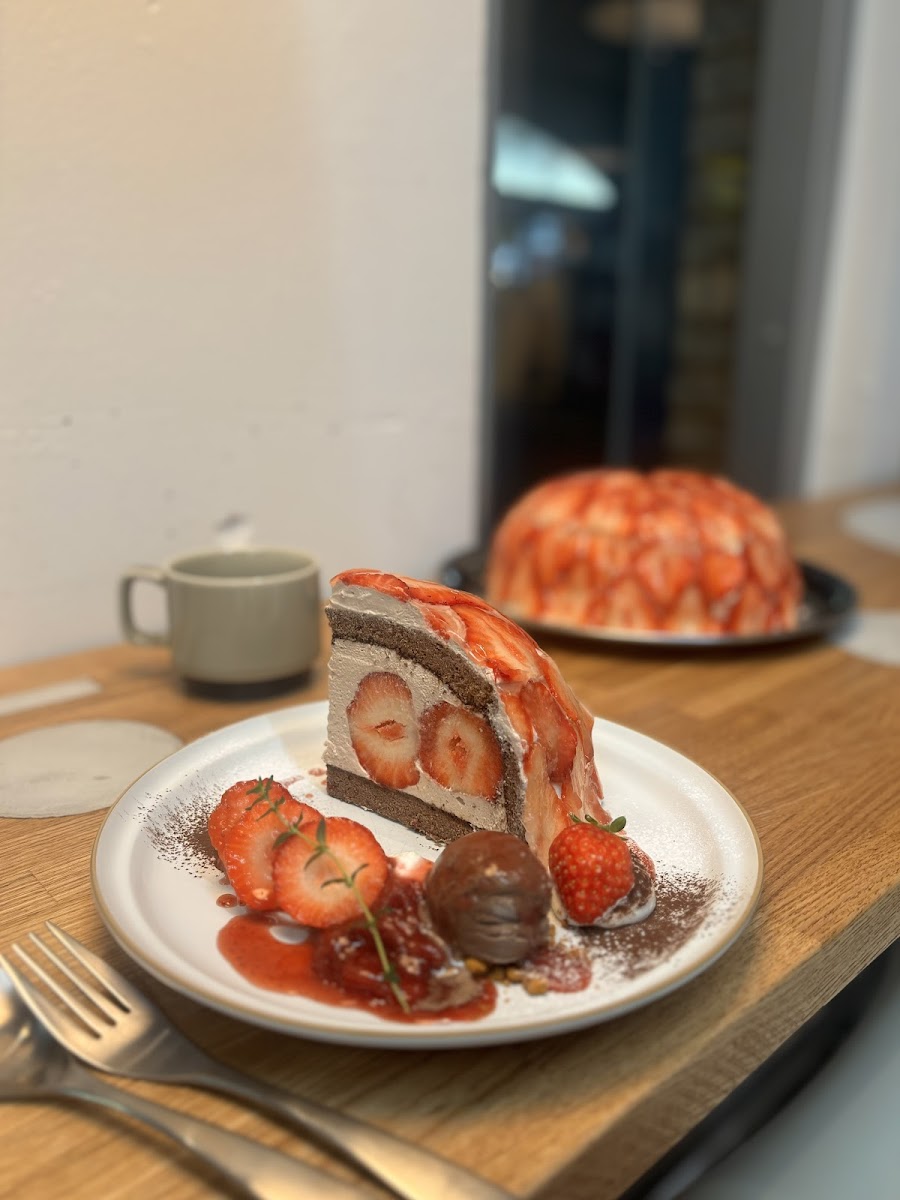 いちごや cafe TANNAL 福岡大名店 - Photo 6