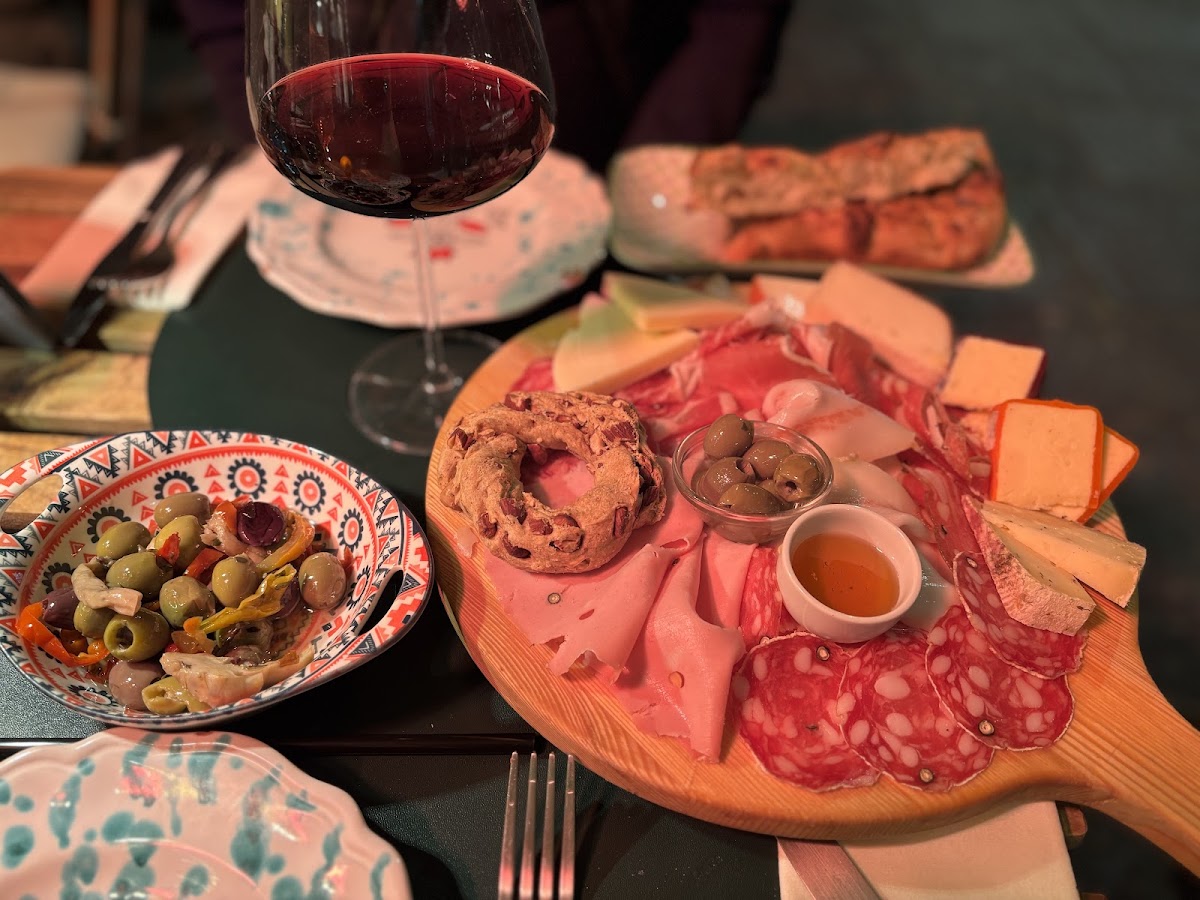Gallo Salumeria & Cucina - Photo 2