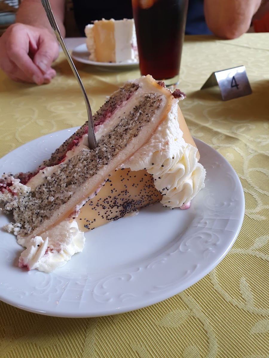 Hofcafe Hulseberg - Photo 1