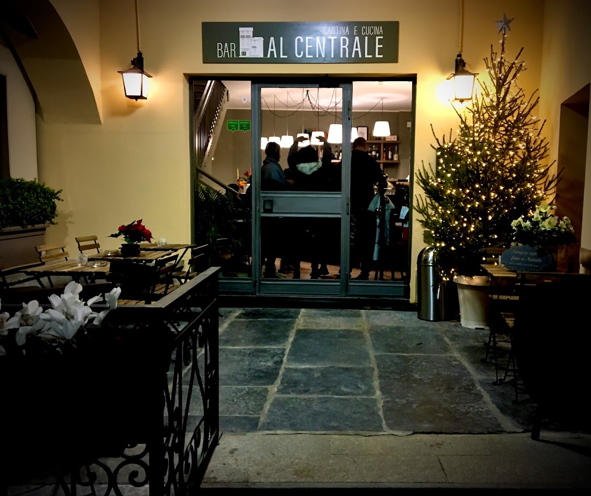 BAR AL CENTRALE Cantina e Cucina