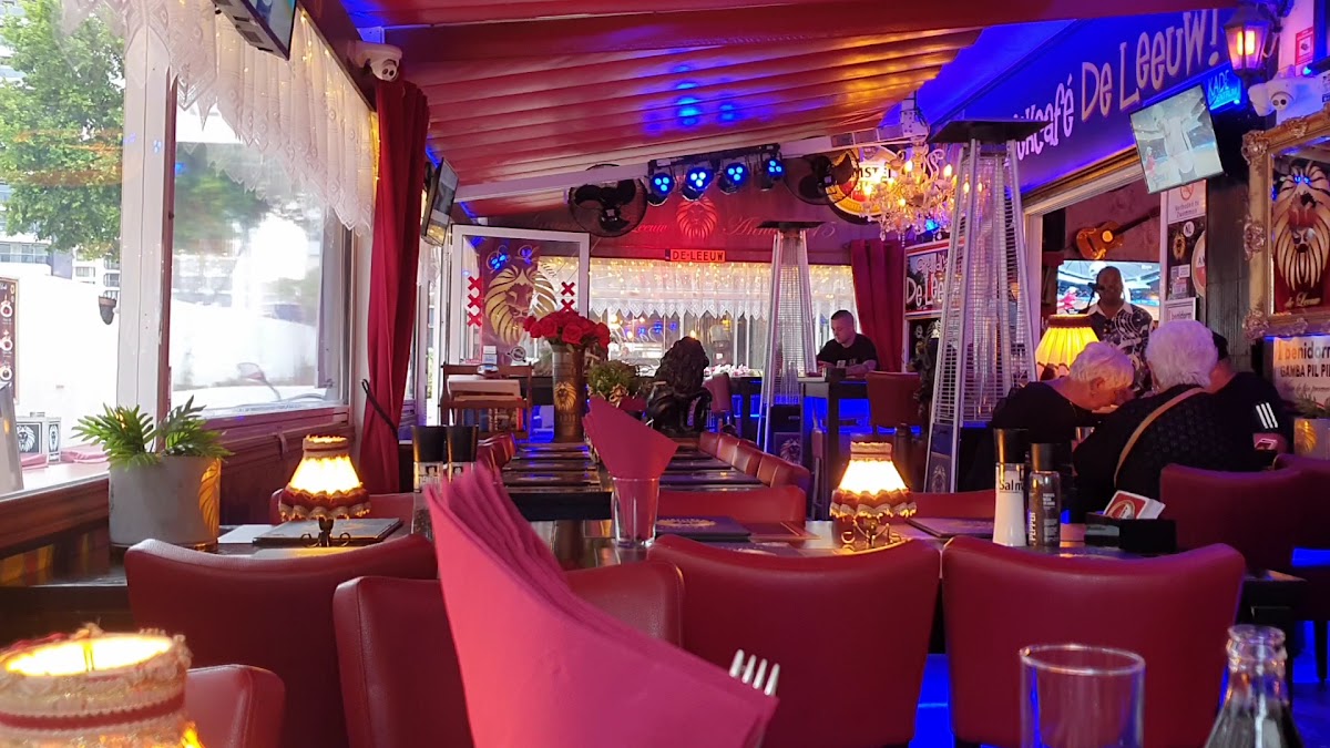 Grandcafe De Leeuw - Photo 1