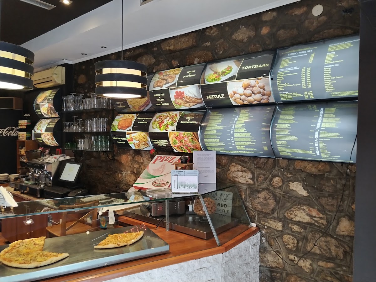 Pizzeria Daf - Photo 2