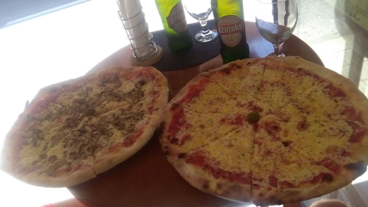 Pizzeria Daf - Photo 3