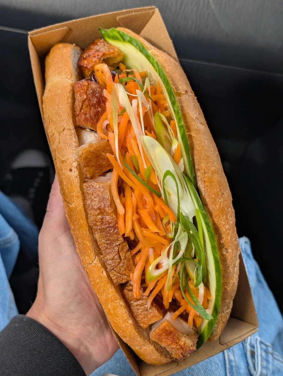 Vietnamese Street Food - Photo 1