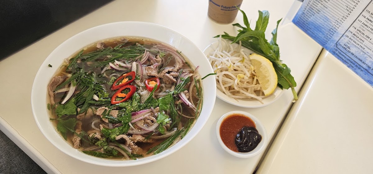 Vietnamese Street Food - Photo 2