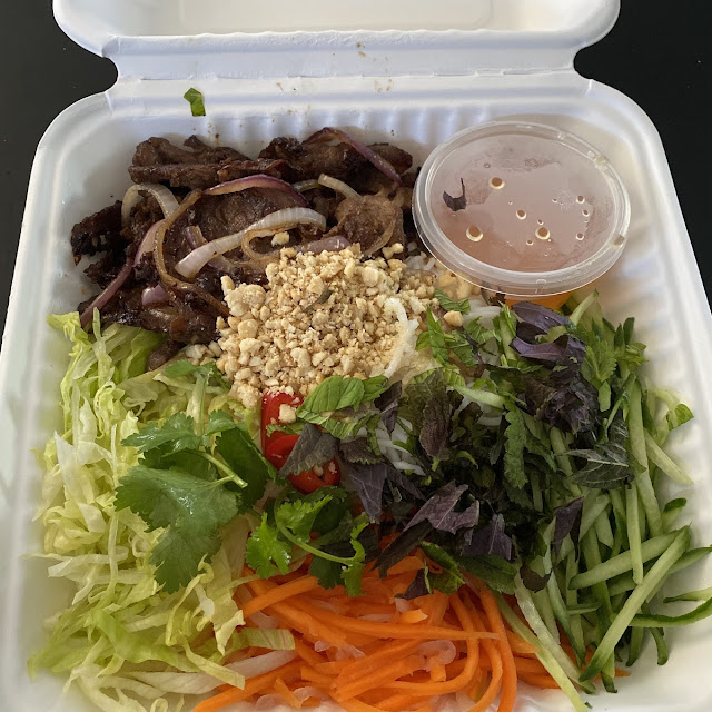 Stir Fry Beef Lemongrass Noodle Salad