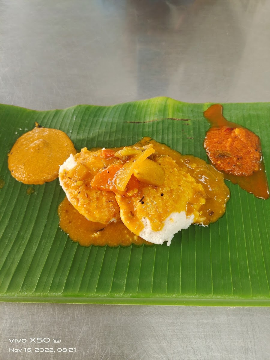 Chelvei's Curry House - Photo 7