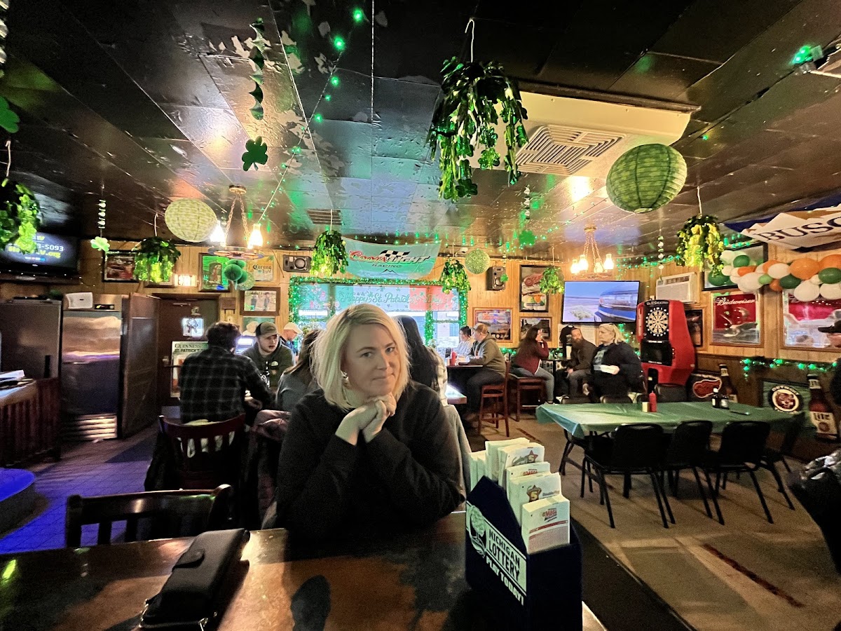 Farmers Home Tavern