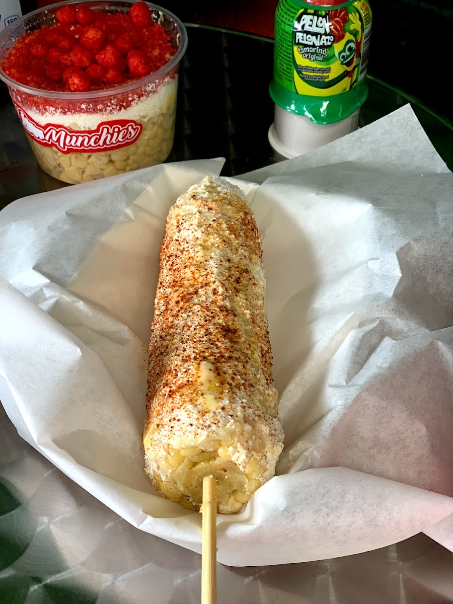 El Munchies - Photo 3