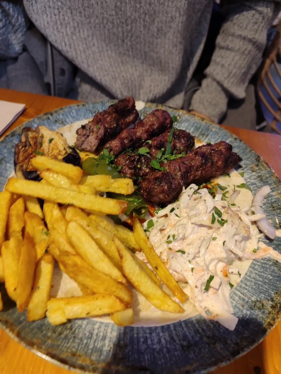 Hummus and Company - Photo 1