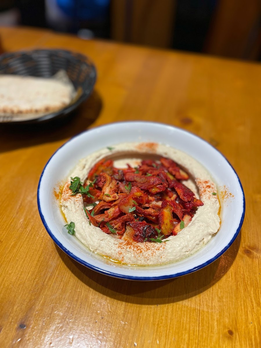 Hummus and Company - Photo 4
