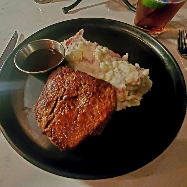 The Oaks Filet