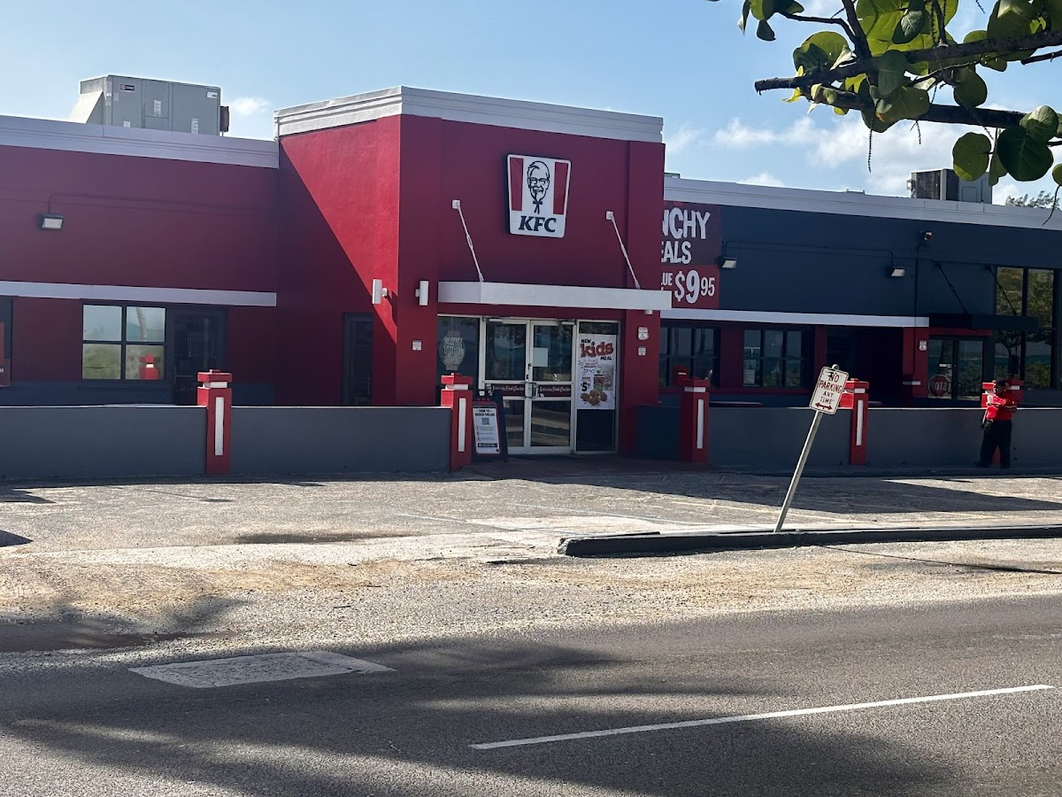 KFC Saunders Beach - Photo 3