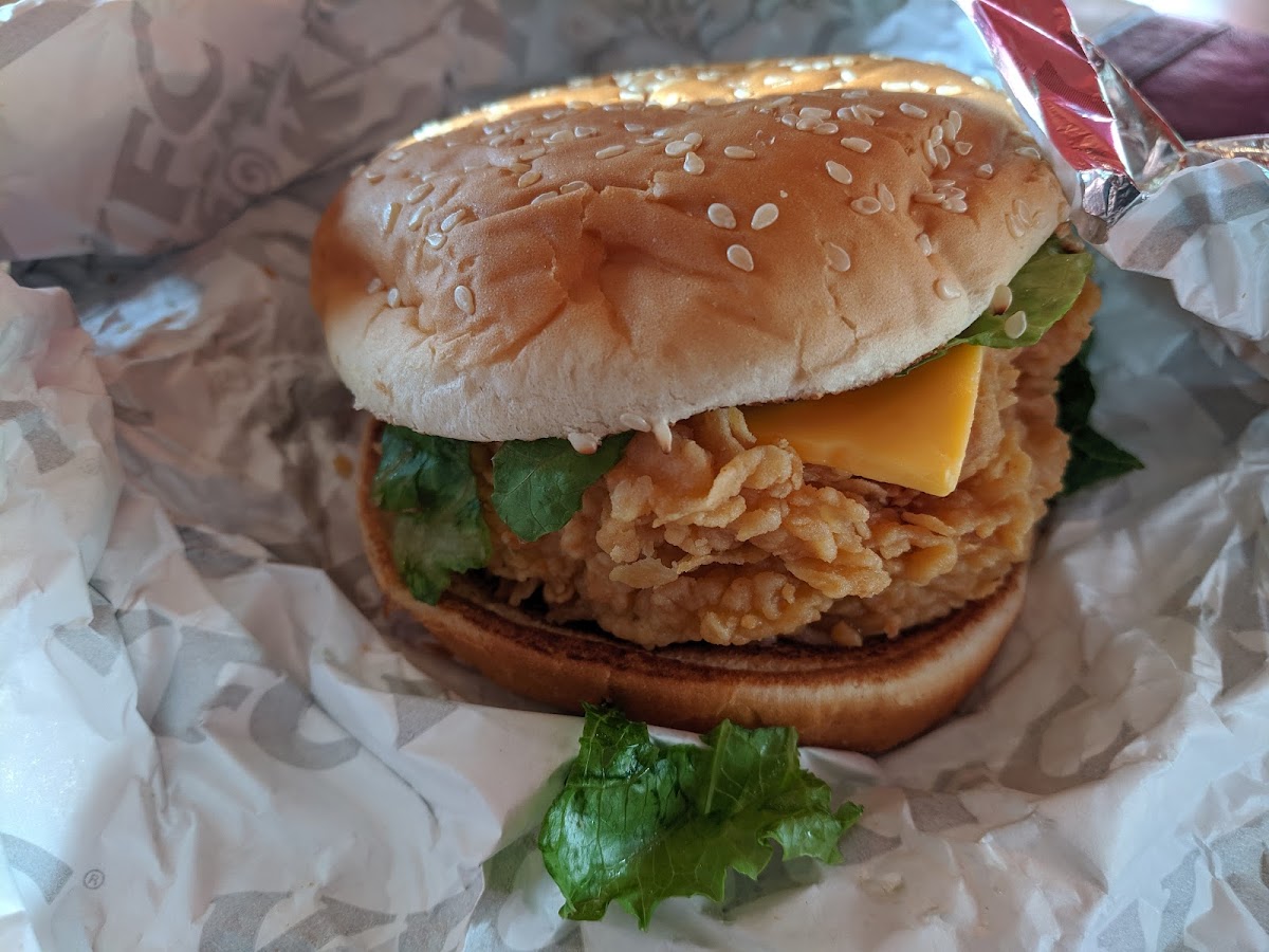 KFC Saunders Beach - Photo 6