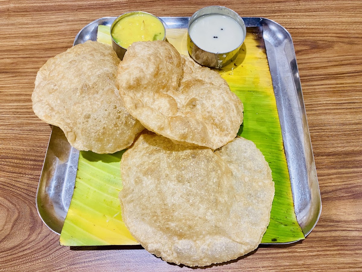 Pazhayidom Ruchi Restaurant - Photo 8