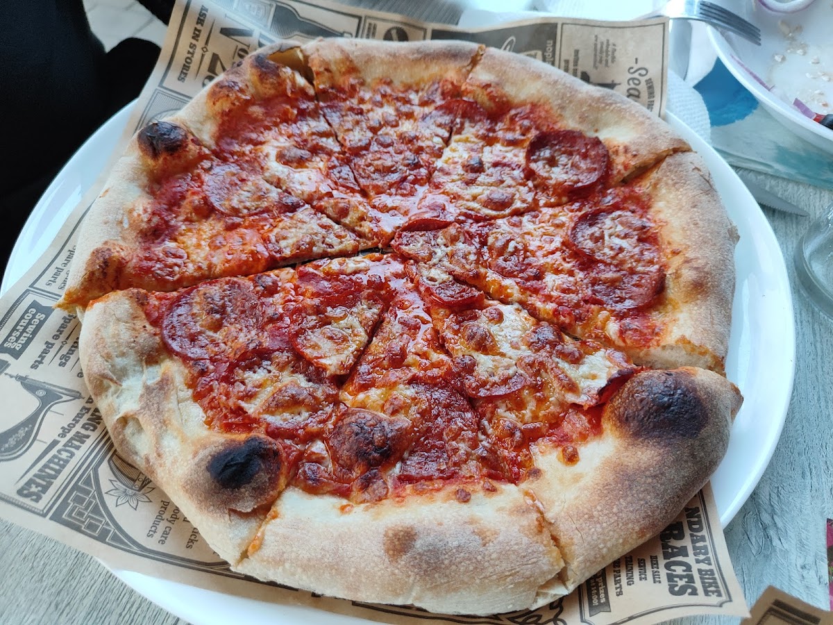MM Corner Pizzeria - Photo 9