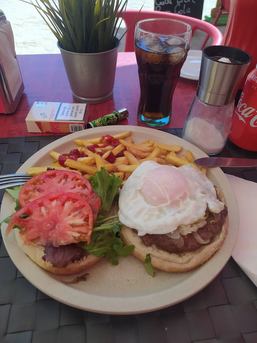 Café Cantina - Photo 4