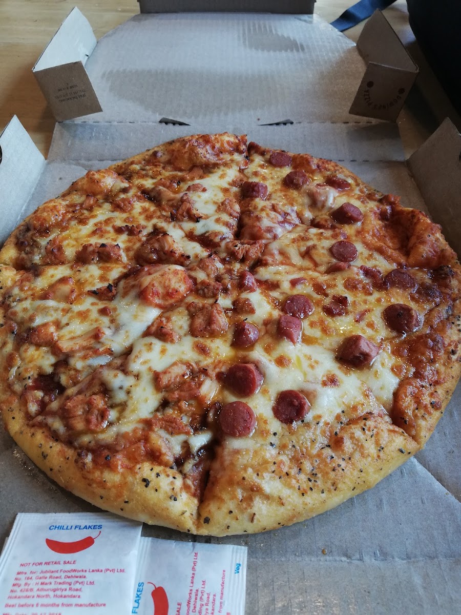 Domino's Pizza - Nugegoda - Photo 4
