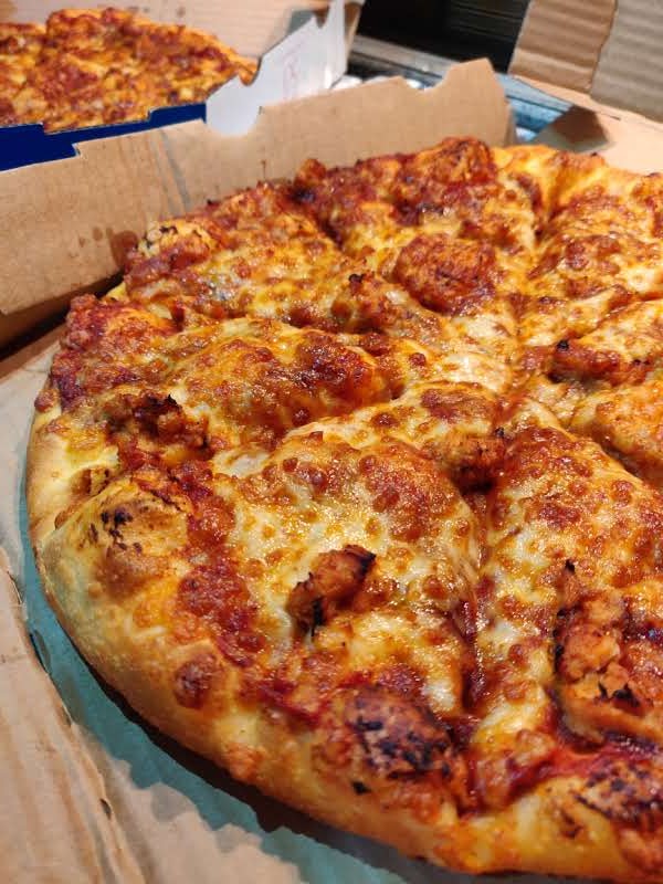 Domino's Pizza - Nugegoda - Photo 8