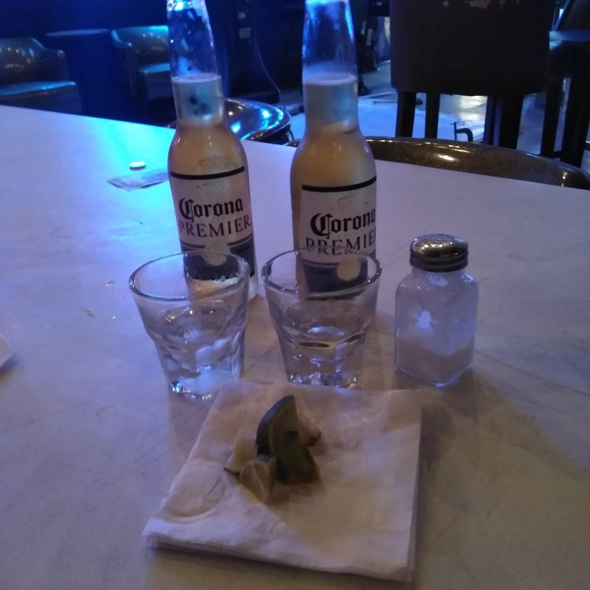 River Valley Tavern - Photo 2