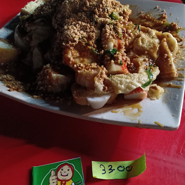 Yong Tau Foo Kering Kuah Hitam