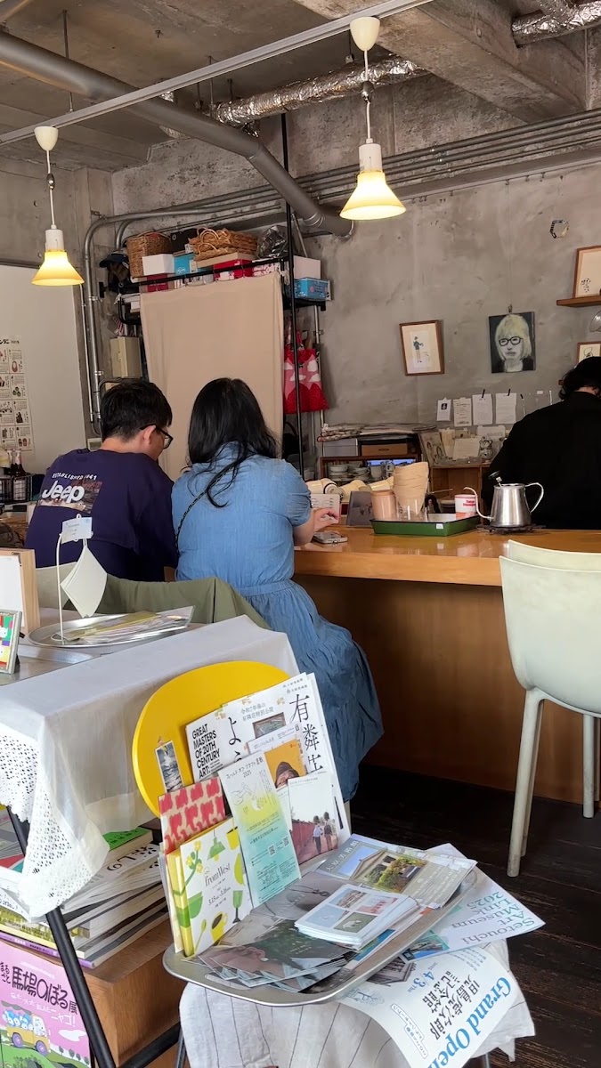 Future 100 Cafe - Photo 1