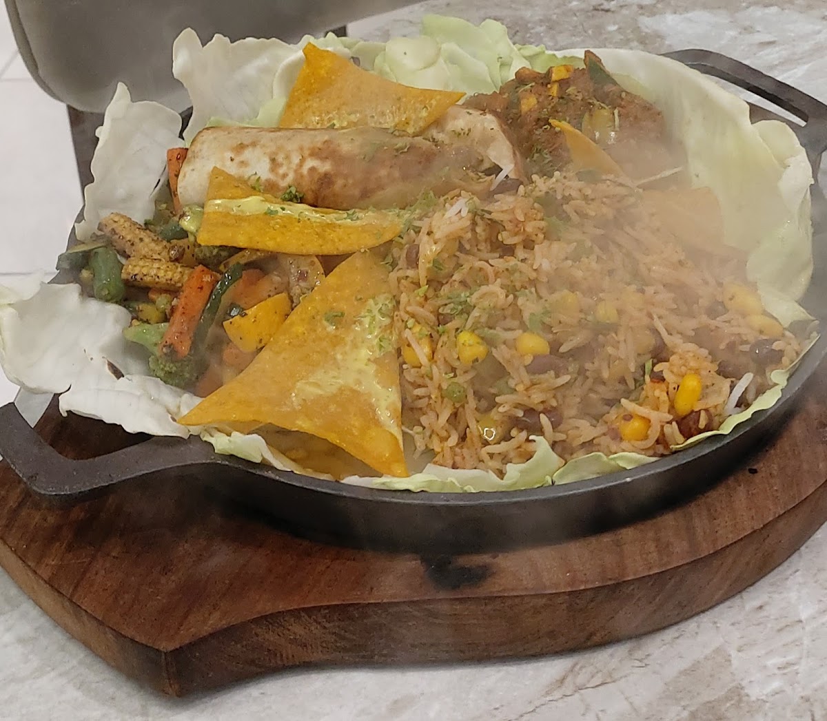 Kwatter Plate Multi Cuisine Restaurant - Photo 9