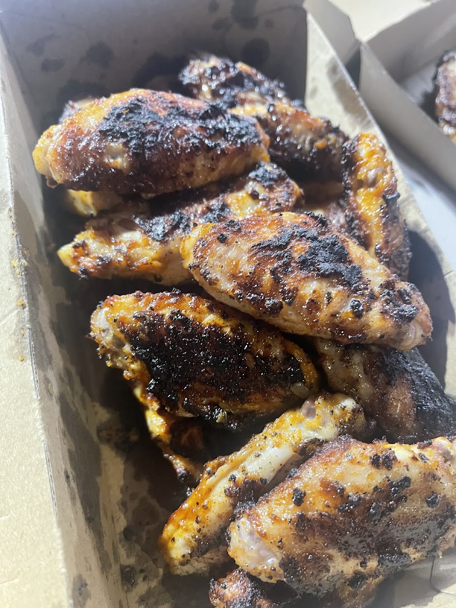 ABRAS BBQ HOUSE - Photo 5