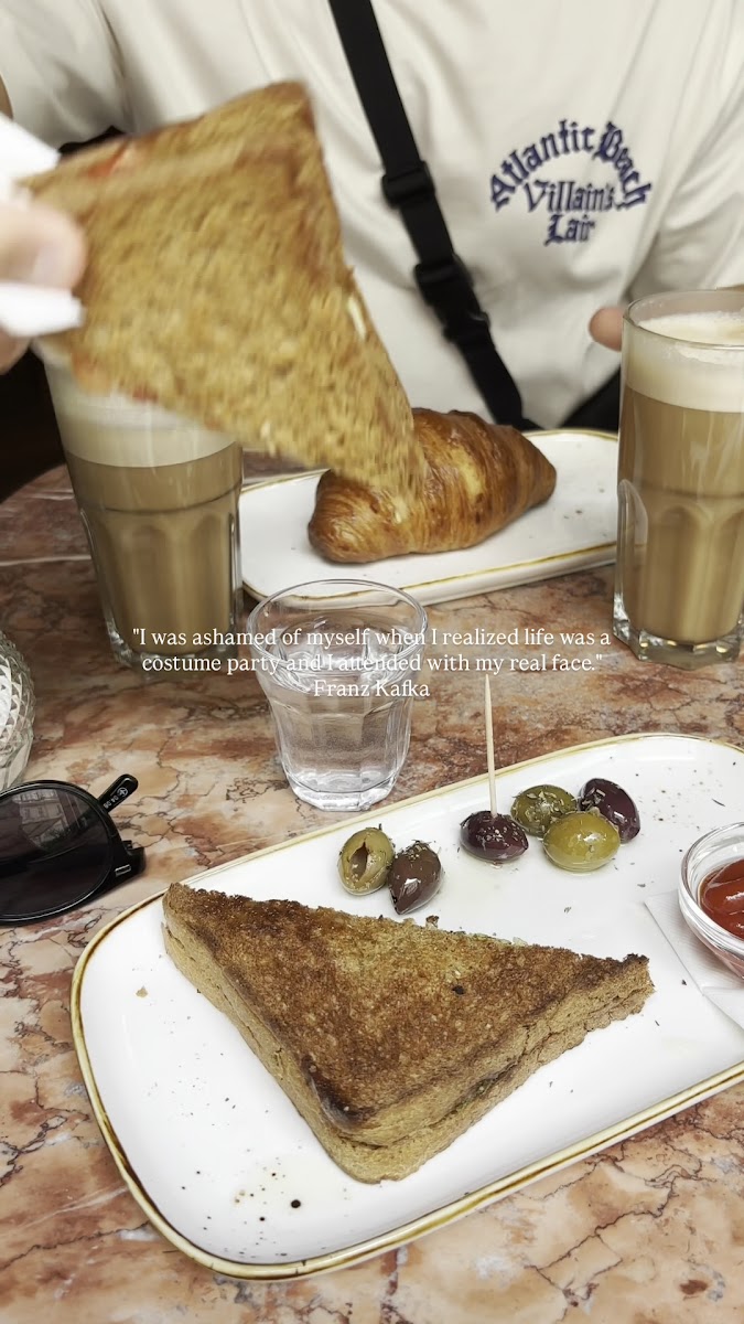 Café Kafka - Photo 1