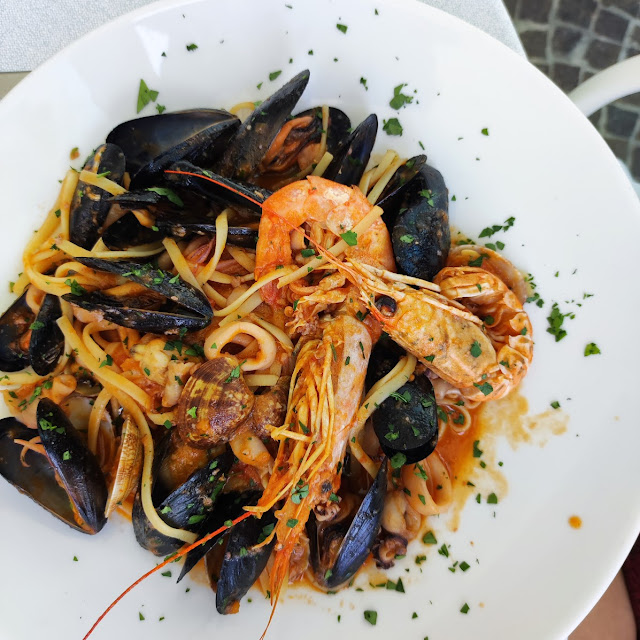 Tagliolini Cozze E Astice