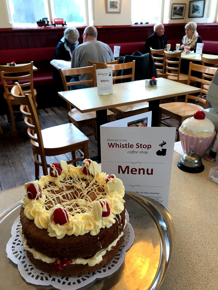 Whistlestop Coffee Shop - Photo 1