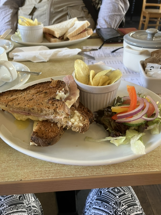 Whistlestop Coffee Shop - Photo 8