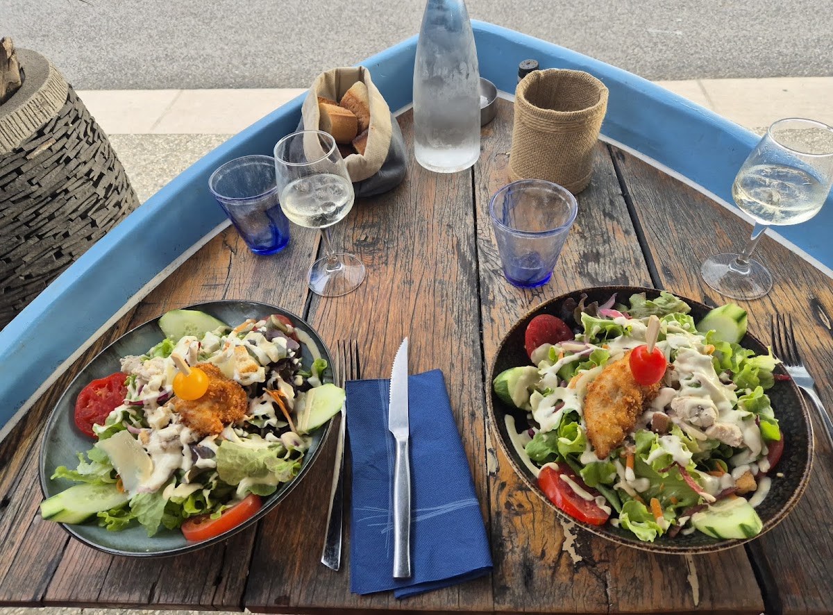 Cafe la Jetee - Photo 3