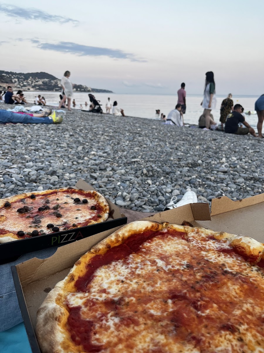 Pizza da Francesco Nice - Photo 3