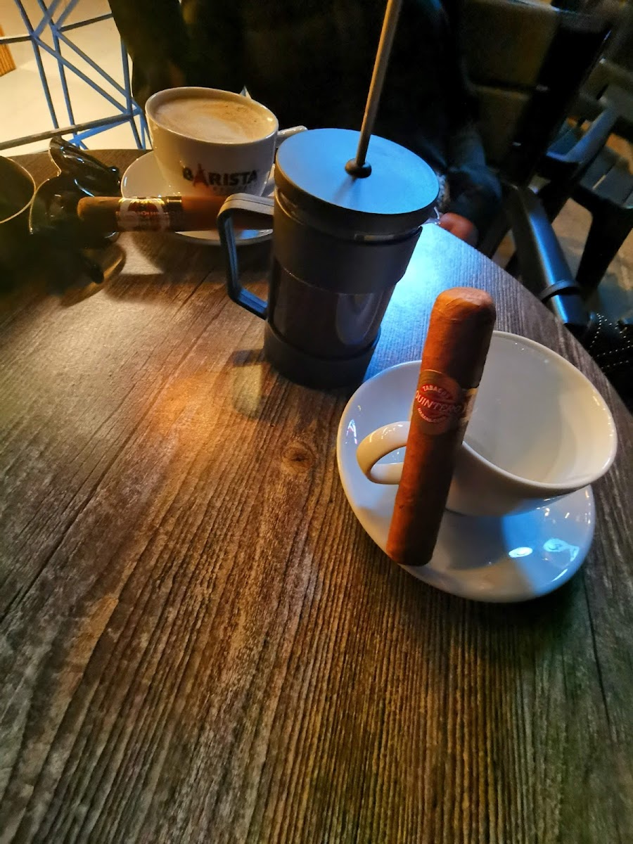 Cloud Coffee - Photo 5