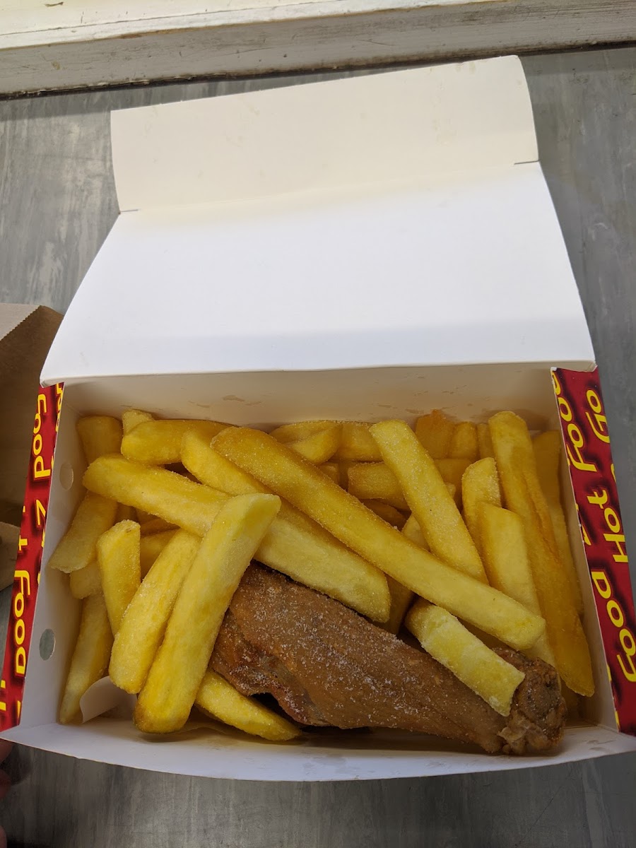 Coromandel Top Town Takeaways - Photo 8