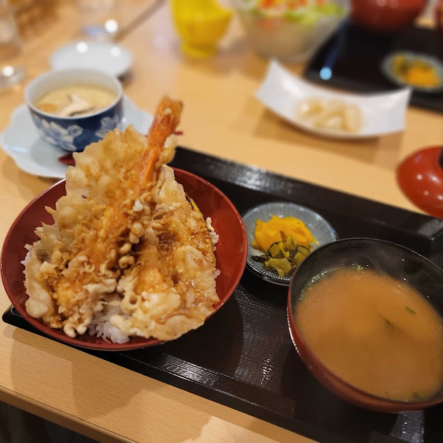 とよ 常 名物 特上 天丼 特盛