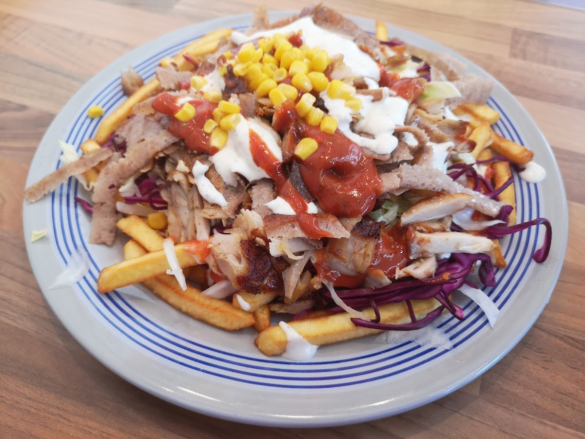 Teterower Grill Haus - Photo 2