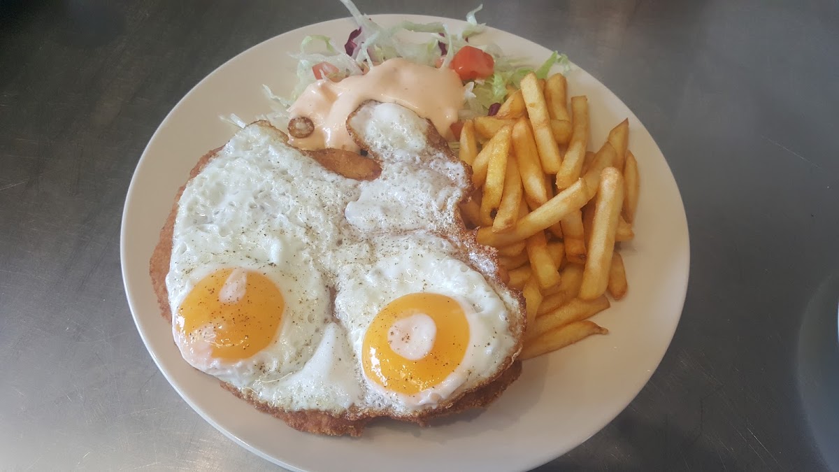 Teterower Grill Haus - Photo 5