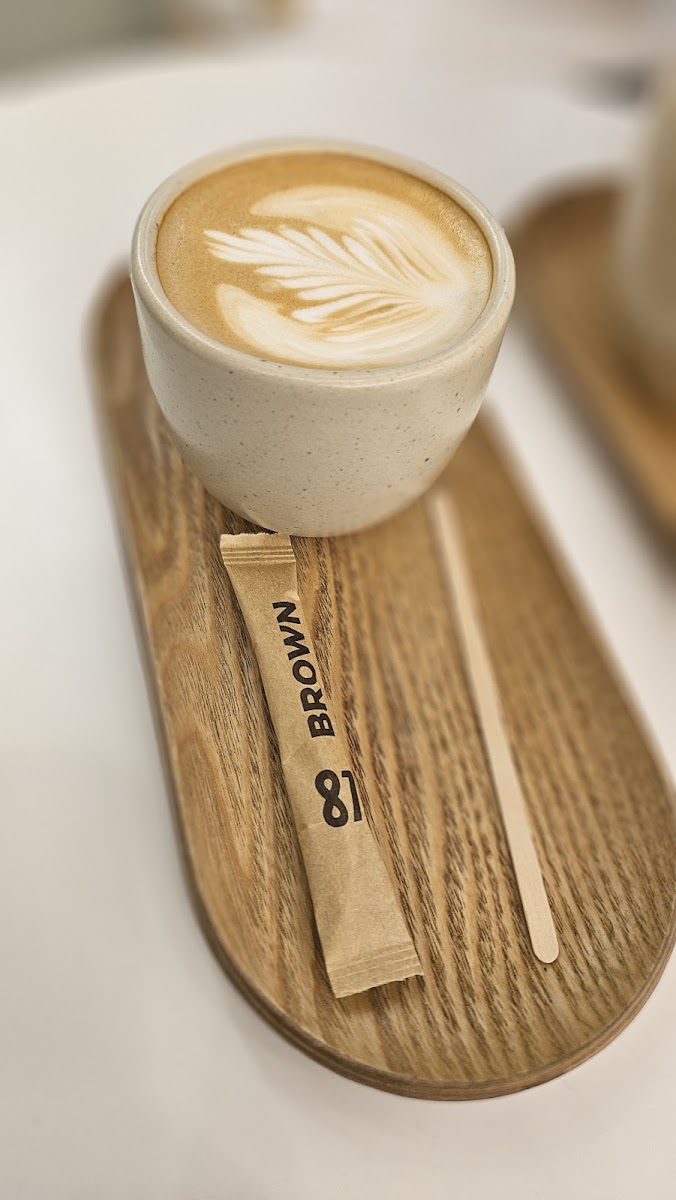 LATE Cafe & Roastery - Photo 2