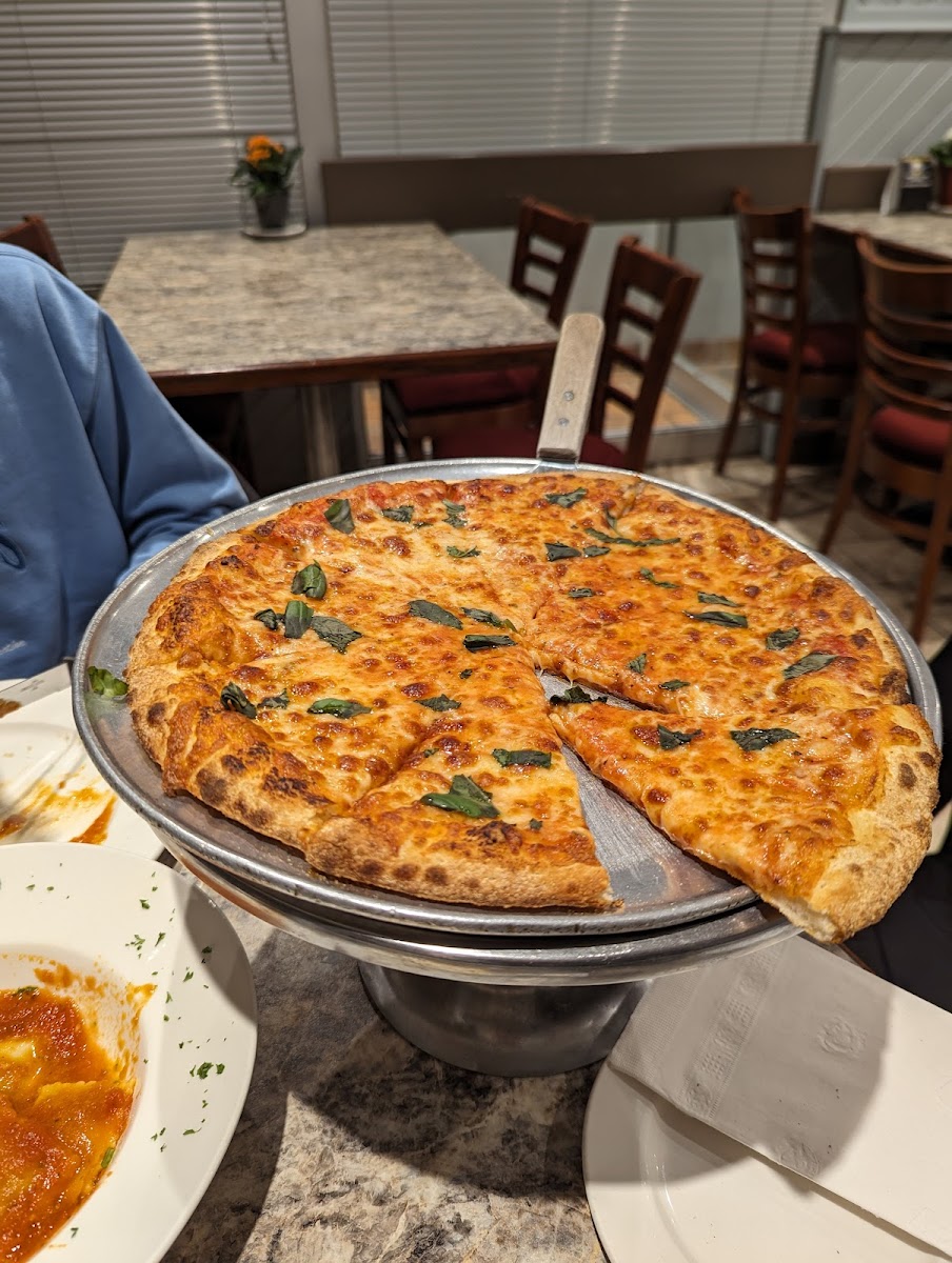il Paesano Pizza - Photo 8