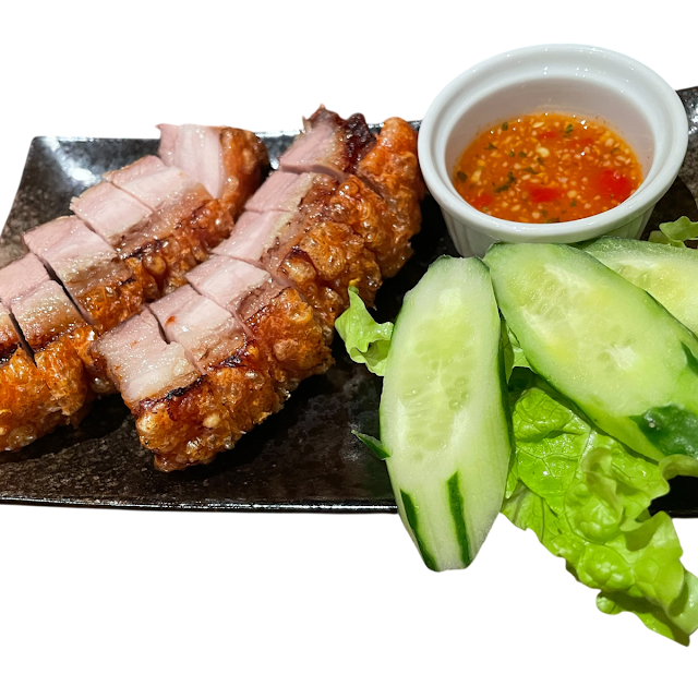 หมูกรอบ crispy fried pork ムウグロブ